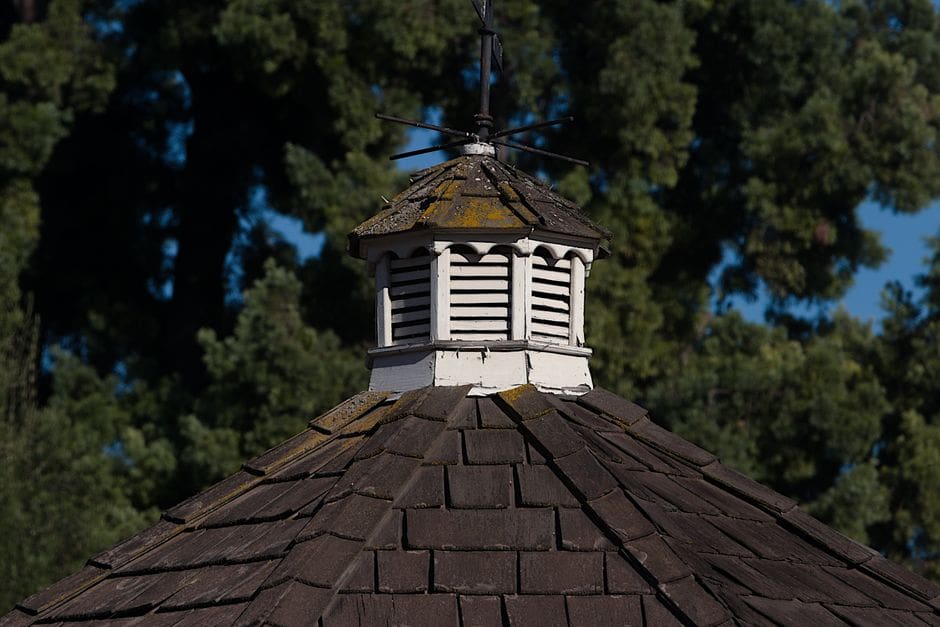 hail damage roof signs: What does hail leave in your yard