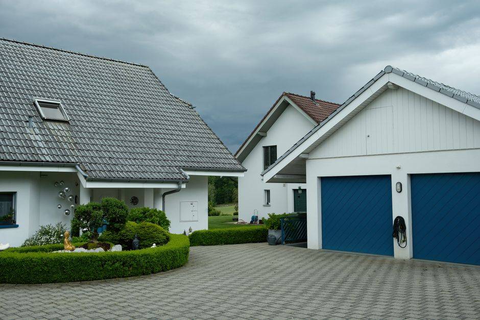 signs you need a new roof Frisco: What to do if you spot one of these