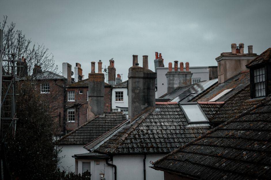 signs you need a new roof Frisco: What you can see from the driveway